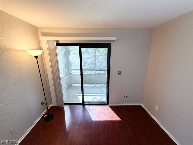 5211 Lindell Road 105, Las Vegas, NV 89118