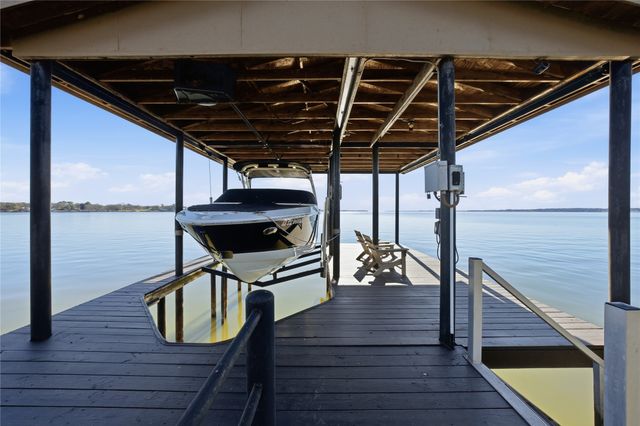 199 Seaside Drive, Gun Barrel City, TX 75156