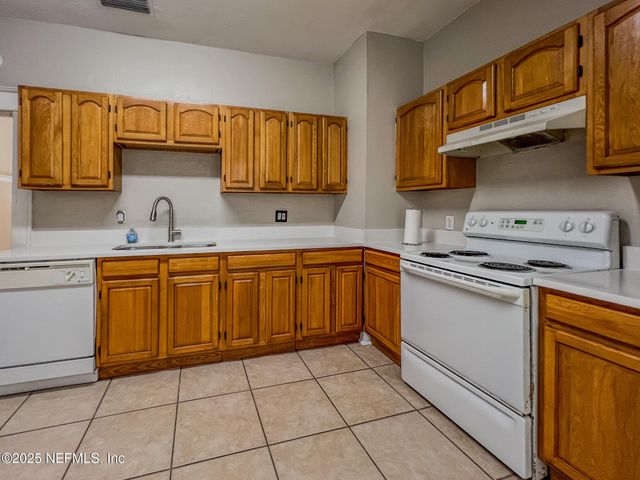 2805 POST Street, Jacksonville, FL 32205