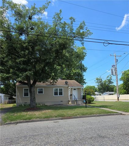 22 Gumwood DR, Hampton, VA 23666