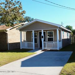 215 Gores Row A, Wilmington, NC 28401