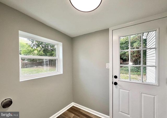 516 10TH AVE, Lindenwold, NJ 08021