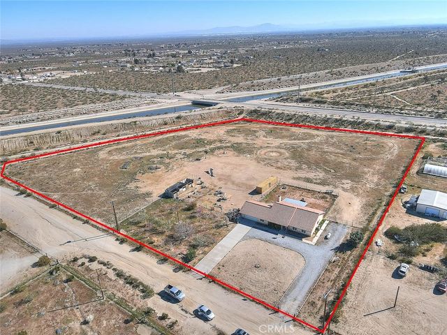 13053 ROSE VISTA RD, Phelan, CA 92371