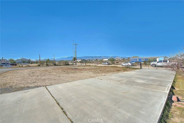13053 ROSE VISTA RD, Phelan, CA 92371