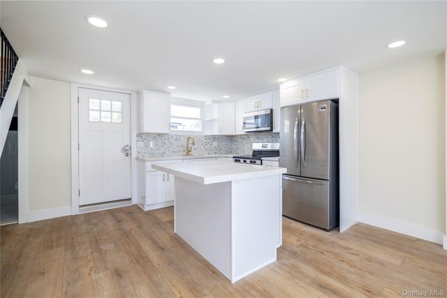 237 Porterfield Place, Freeport, NY 11520