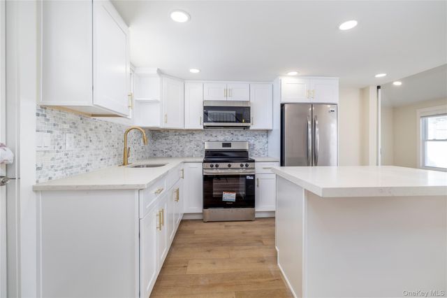 237 Porterfield Place, Freeport, NY 11520