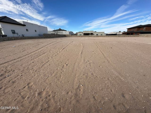 300 EMERALD RISE Drive, Horizon City, TX 79928