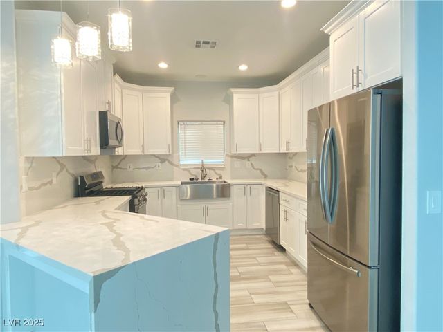 9637 Greensburg Avenue, Las Vegas, NV 89178