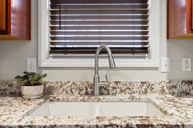 106 somerset Cove, Georgetown, KY 40324