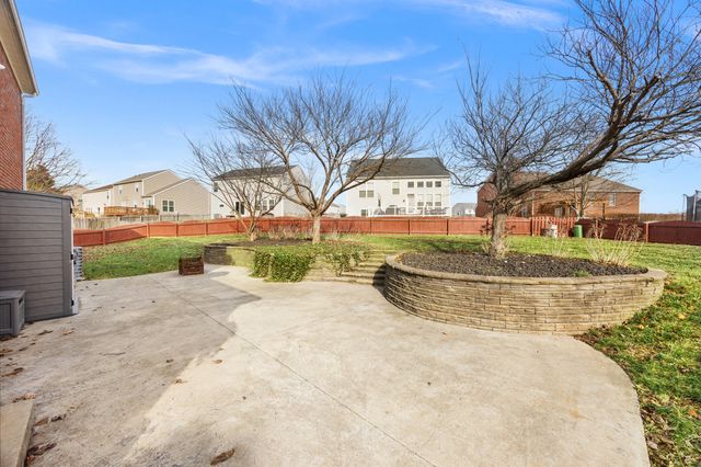 106 somerset Cove, Georgetown, KY 40324