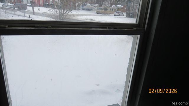 18651 & 18653 Kelly Rd, Detroit, MI 48224