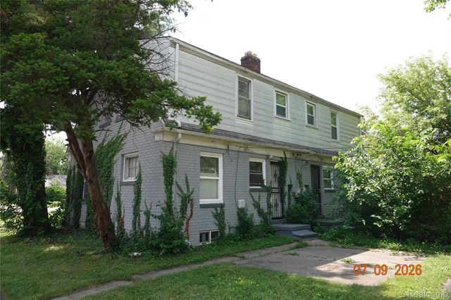 18651 & 18653 Kelly Rd, Detroit, MI 48224
