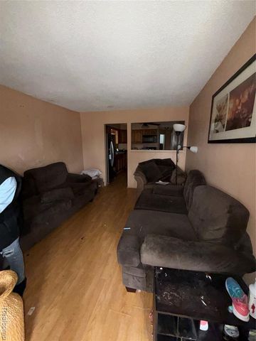 346 Labadie Street, Ecorse, MI 48229