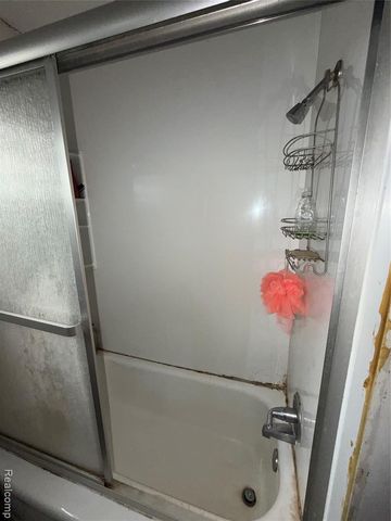 346 Labadie Street, Ecorse, MI 48229