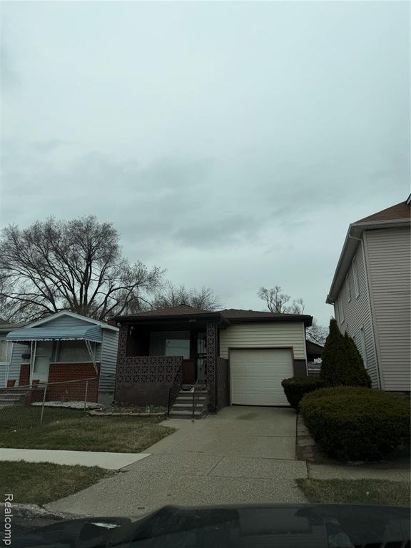 346 Labadie Street, Ecorse, MI 48229