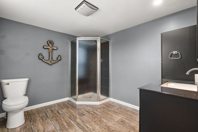 789 S Lakeview Drive, Lowell, IN 46356