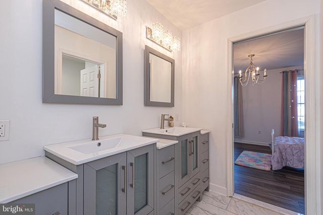 10 RINGED NECK LN, Camden Wyoming, DE 19934