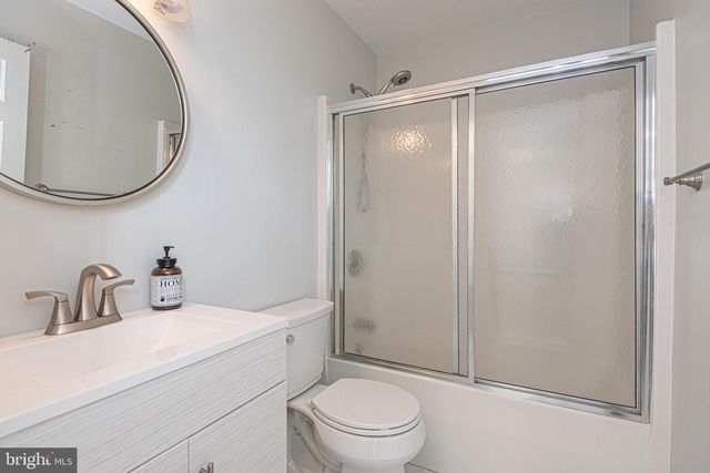 10 RINGED NECK LN, Camden Wyoming, DE 19934