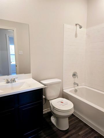 1537 Shug Lane, Lindale, TX 75771