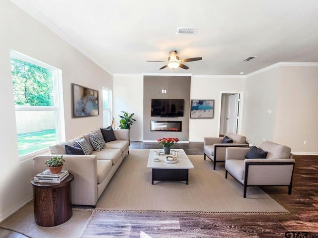 1537 Shug Lane, Lindale, TX 75771