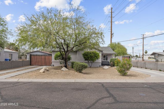 2302 W ORANGE Drive, Phoenix, AZ 85015