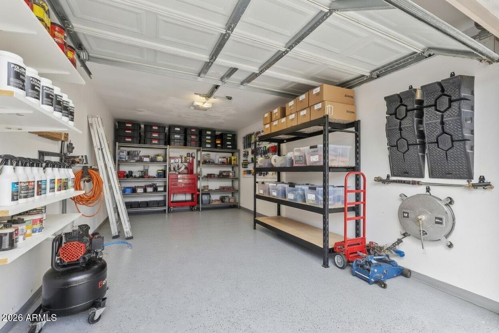 Image 28 of property listing at 2302 W ORANGE Drive, Phoenix, AZ 85015