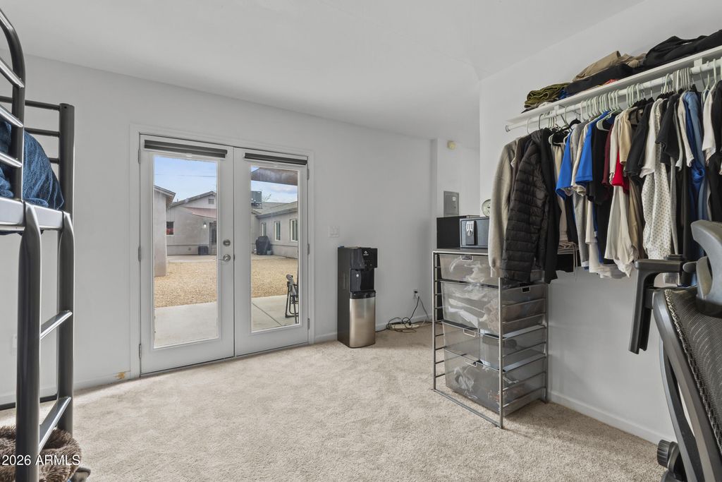 Image 32 of property listing at 2302 W ORANGE Drive, Phoenix, AZ 85015