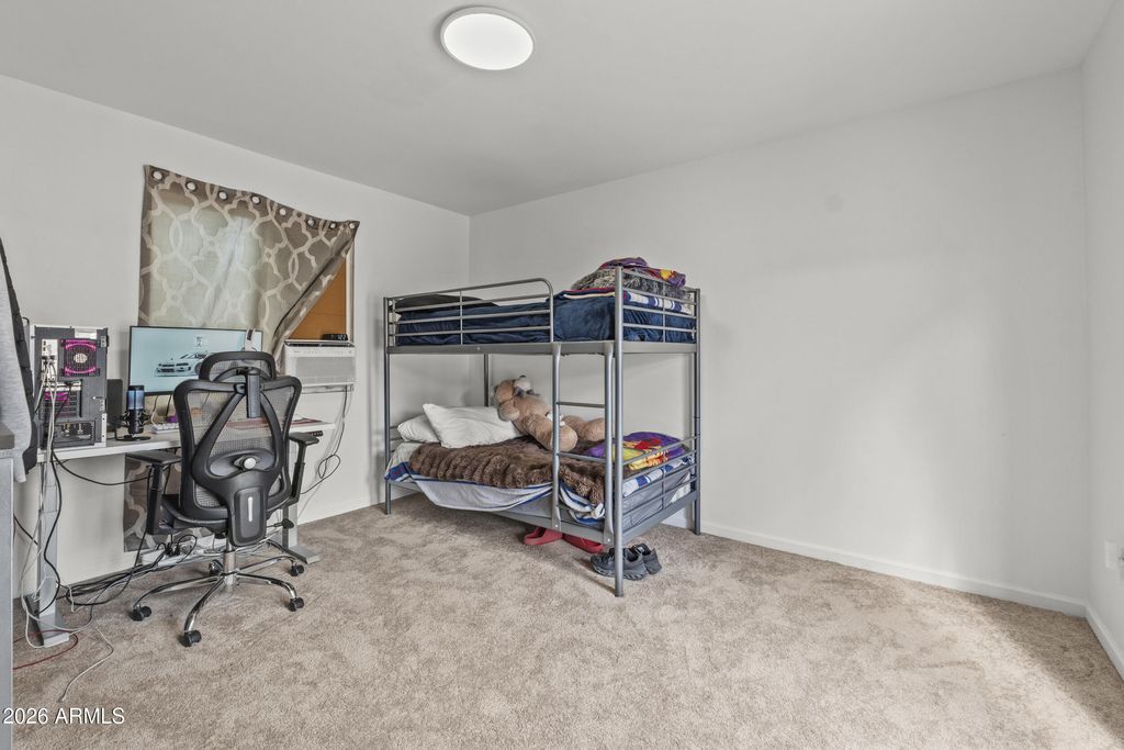 Image 33 of property listing at 2302 W ORANGE Drive, Phoenix, AZ 85015