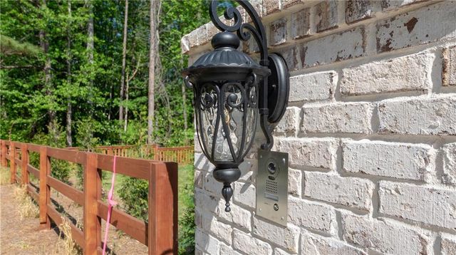 10765 Shallowford Road, Roswell, GA 30075