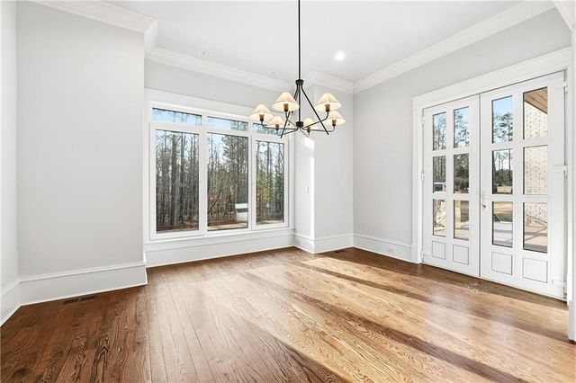 10765 Shallowford Road, Roswell, GA 30075