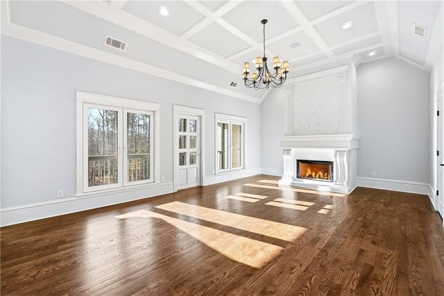 10765 Shallowford Road, Roswell, GA 30075