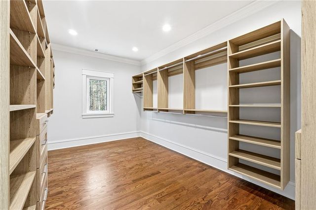 10765 Shallowford Road, Roswell, GA 30075