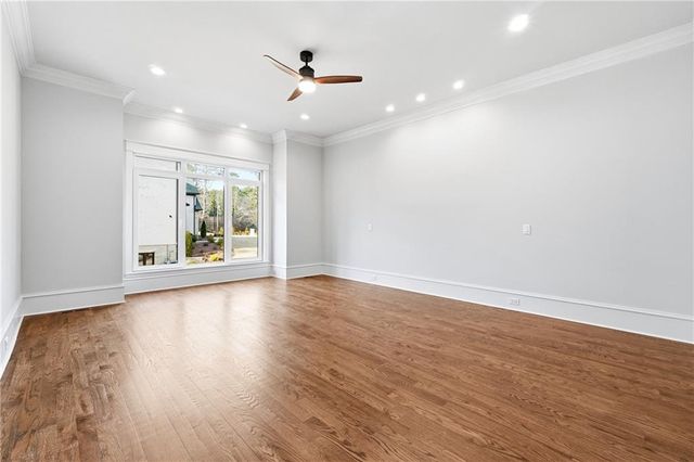 10765 Shallowford Road, Roswell, GA 30075