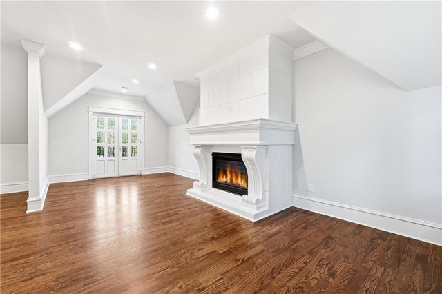 10765 Shallowford Road, Roswell, GA 30075