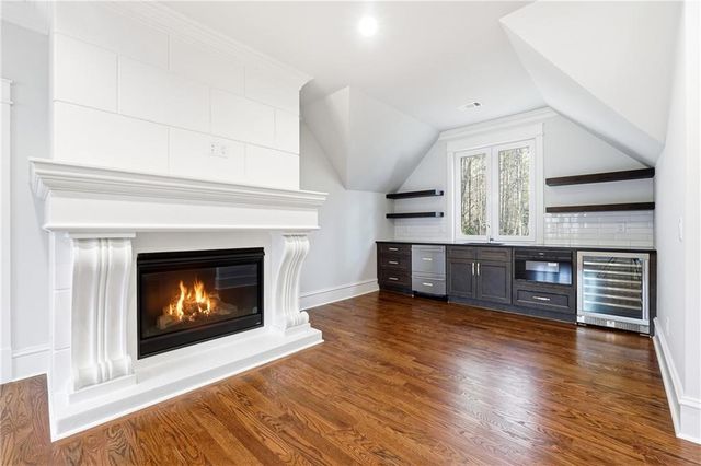 10765 Shallowford Road, Roswell, GA 30075