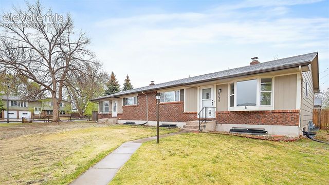 6735 Hampton Drive, Colorado Springs, CO 80918
