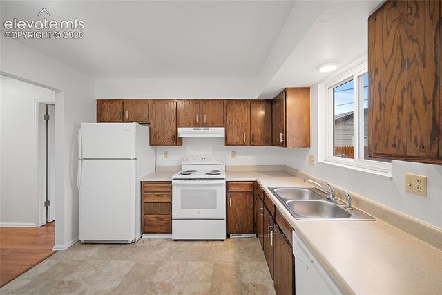 6735 Hampton Drive, Colorado Springs, CO 80918