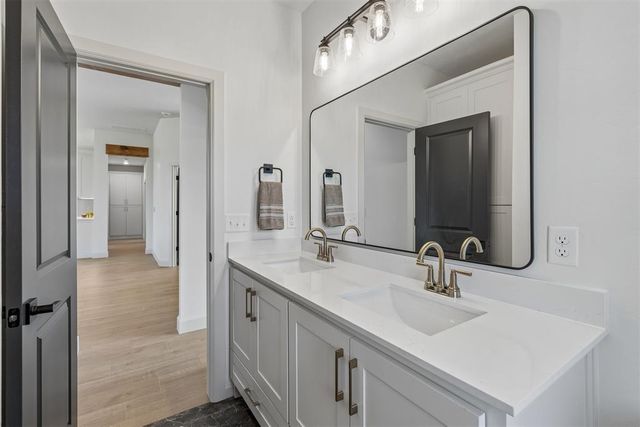 9201 Regado Court, Guthrie, OK 73044