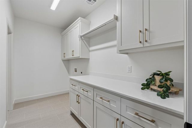 9201 Regado Court, Guthrie, OK 73044