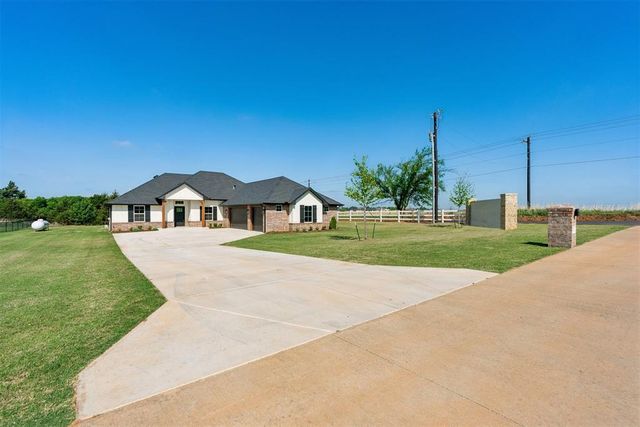 9201 Regado Court, Guthrie, OK 73044