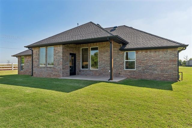 9201 Regado Court, Guthrie, OK 73044