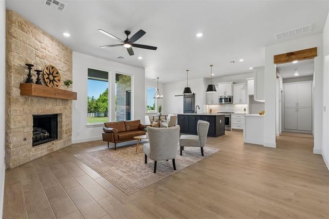 9201 Regado Court, Guthrie, OK 73044