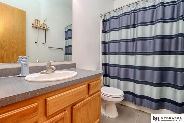 6944 Whitewater Lane, Lincoln, NE 68521