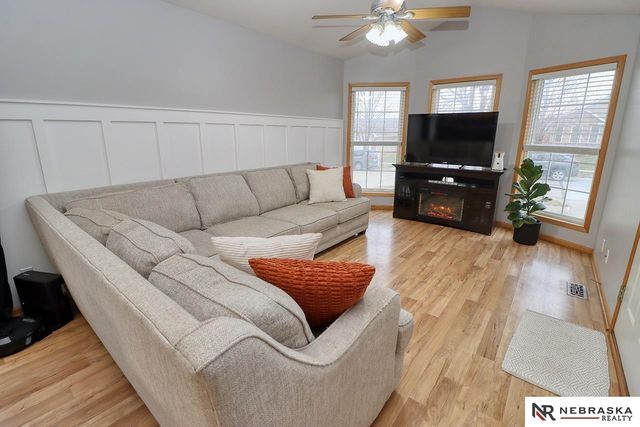 6944 Whitewater Lane, Lincoln, NE 68521