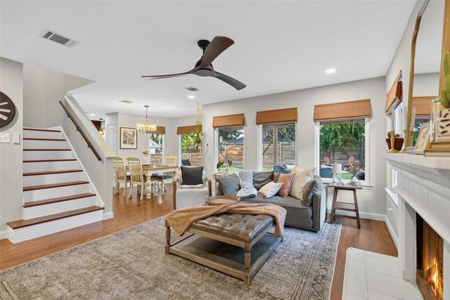 1209 Tetbury LN, Austin, TX 78748