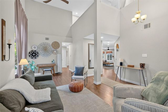 1209 Tetbury LN, Austin, TX 78748