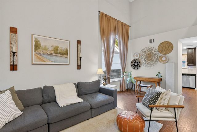 1209 Tetbury LN, Austin, TX 78748