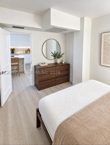 2301 Collins Ave 1019, Miami Beach, FL 33139