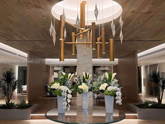 2301 Collins Ave 1019, Miami Beach, FL 33139
