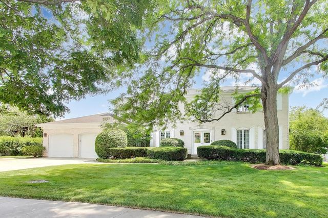 3627 Pebble Beach Road, Northbrook, IL 60062